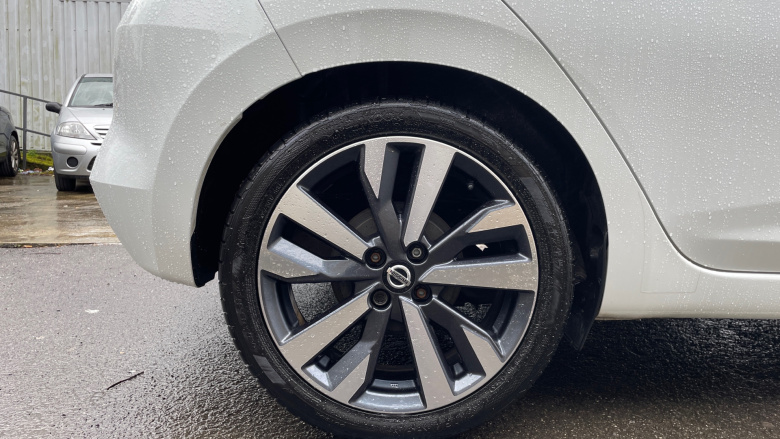 Nissan Micra 0.9 IG-T Tekna 5dr Petrol Hatchback